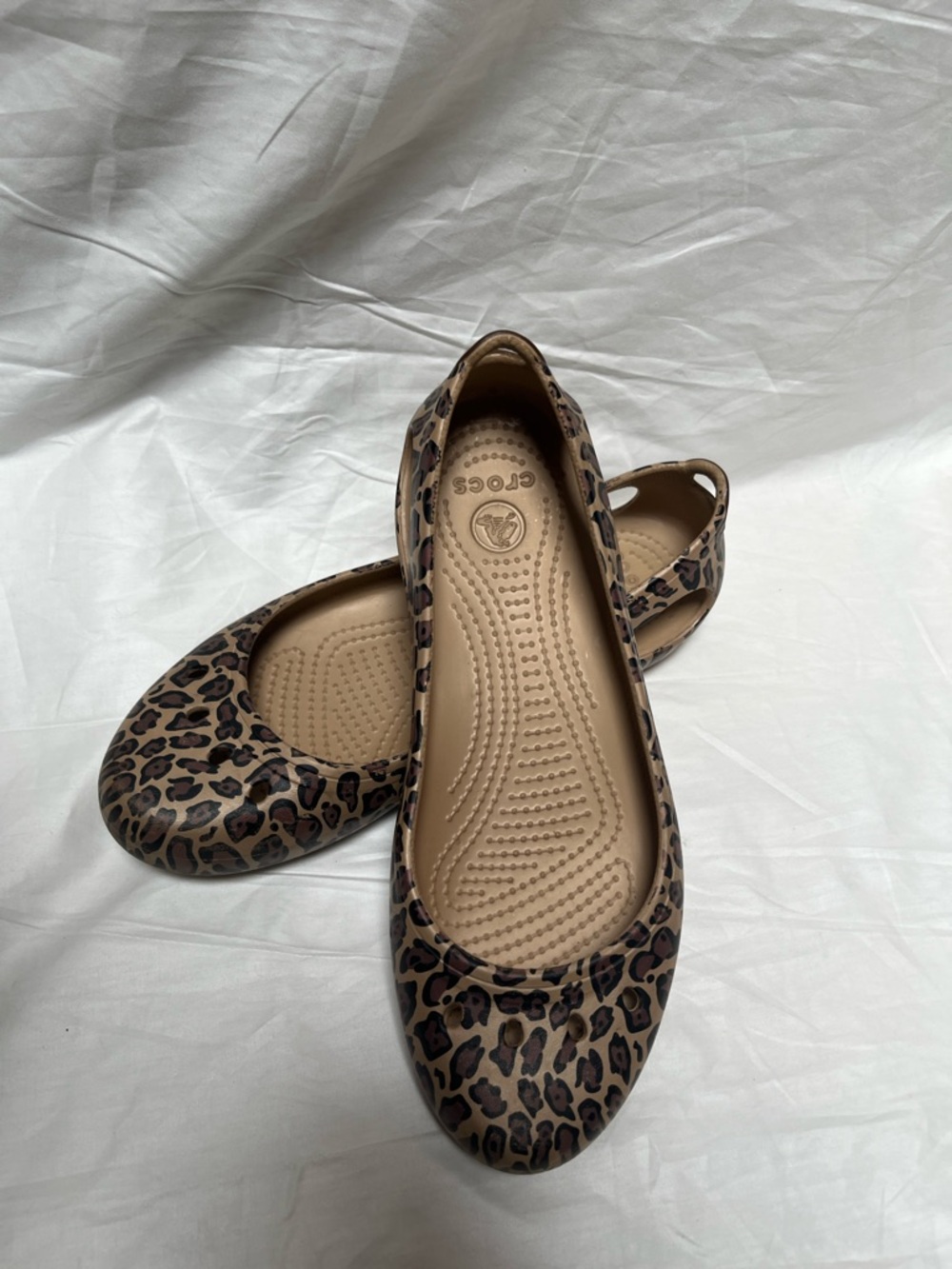 CROCS Women's Leopard Print Slip-On Ballet Flats - Tan/Black